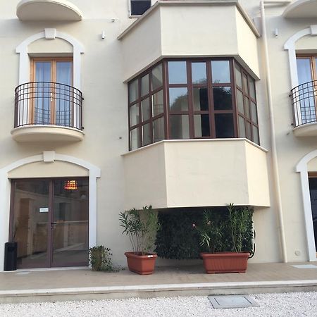 Ibasilischi Irsina Exterior foto