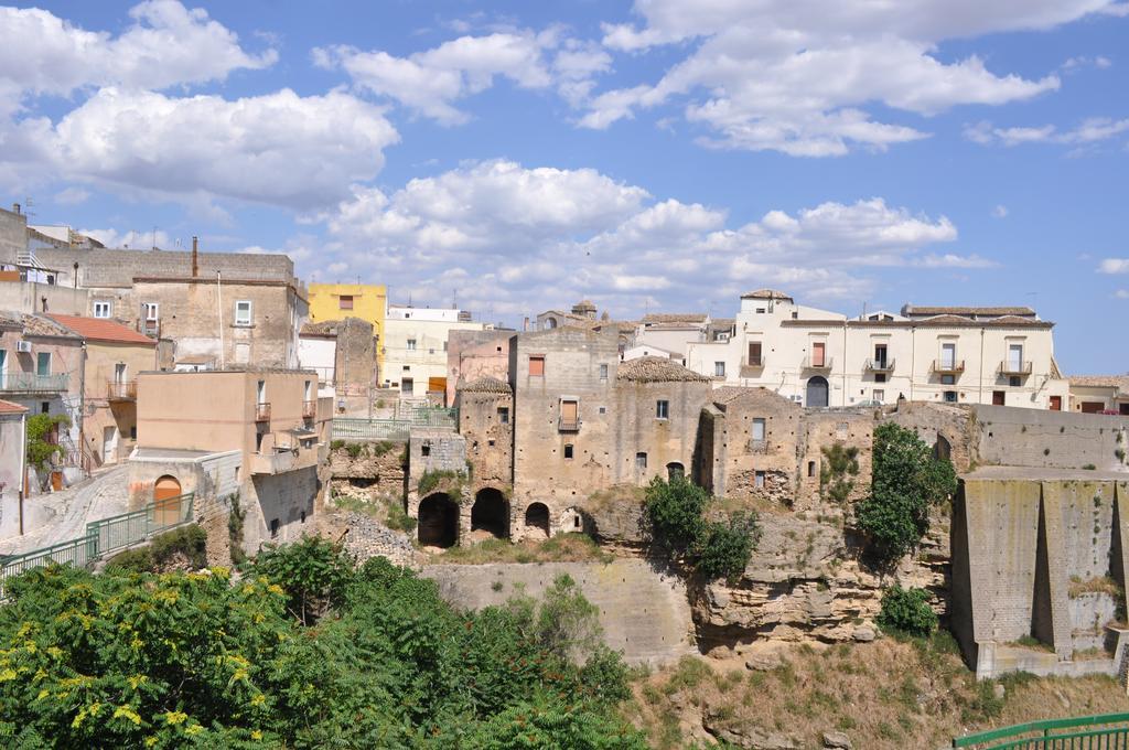 Ibasilischi Irsina Exterior foto